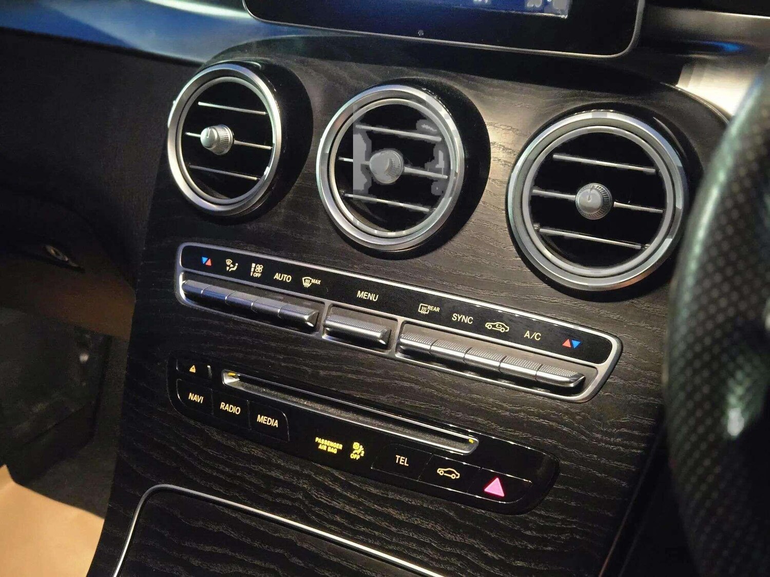 Used Mercedes-Benz GLC 2016 for sale - 76433142: Photo 47