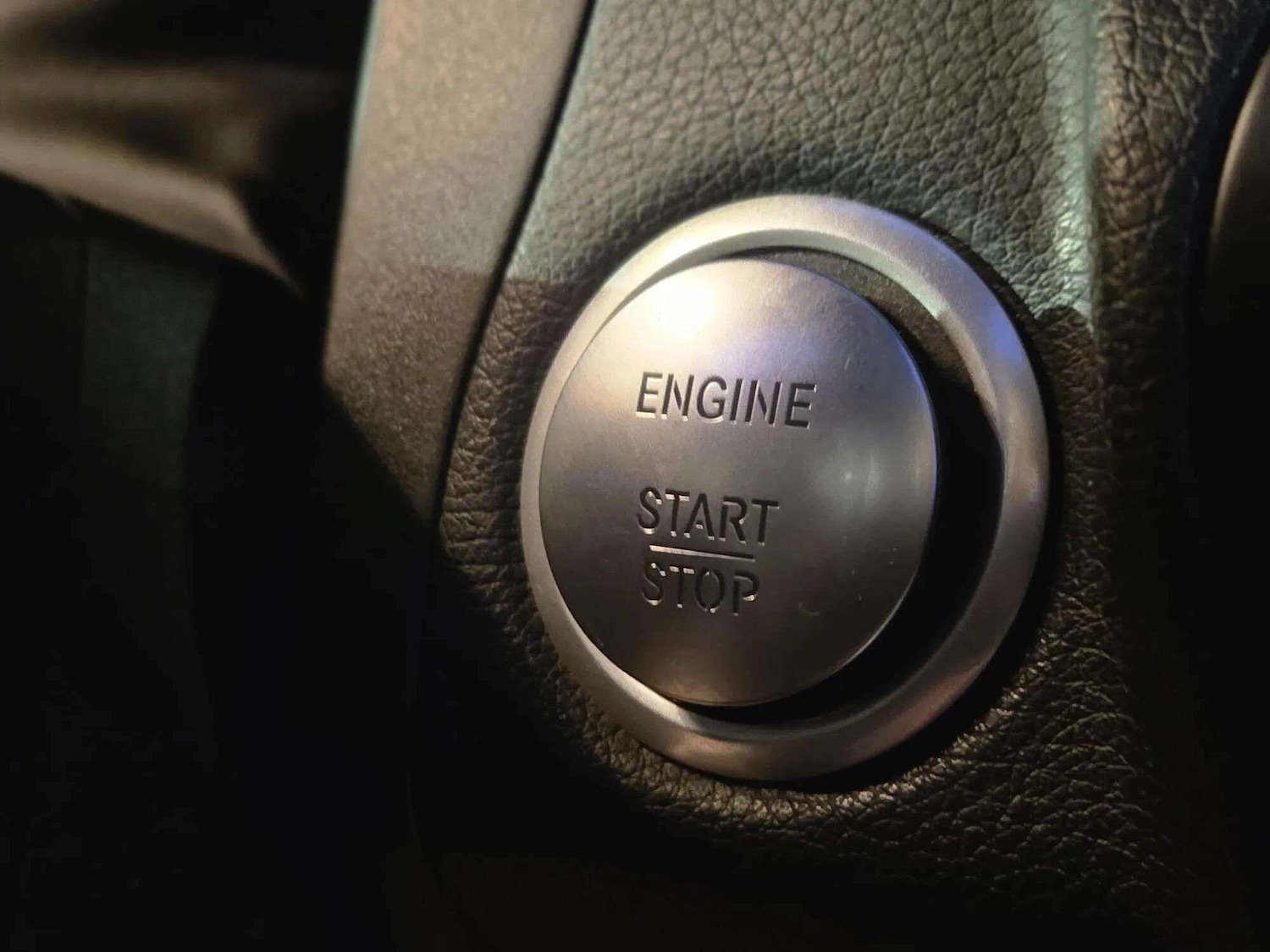 Used Mercedes-Benz GLC 2016 for sale - 76433142: Photo 48