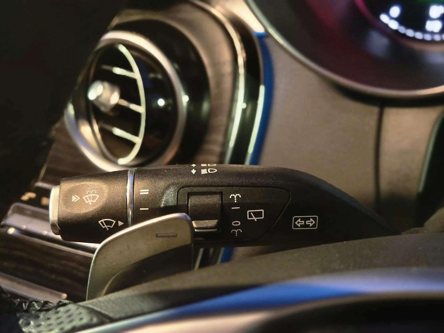 Used Mercedes-Benz GLC 2016 for sale - 76433142: Photo 49