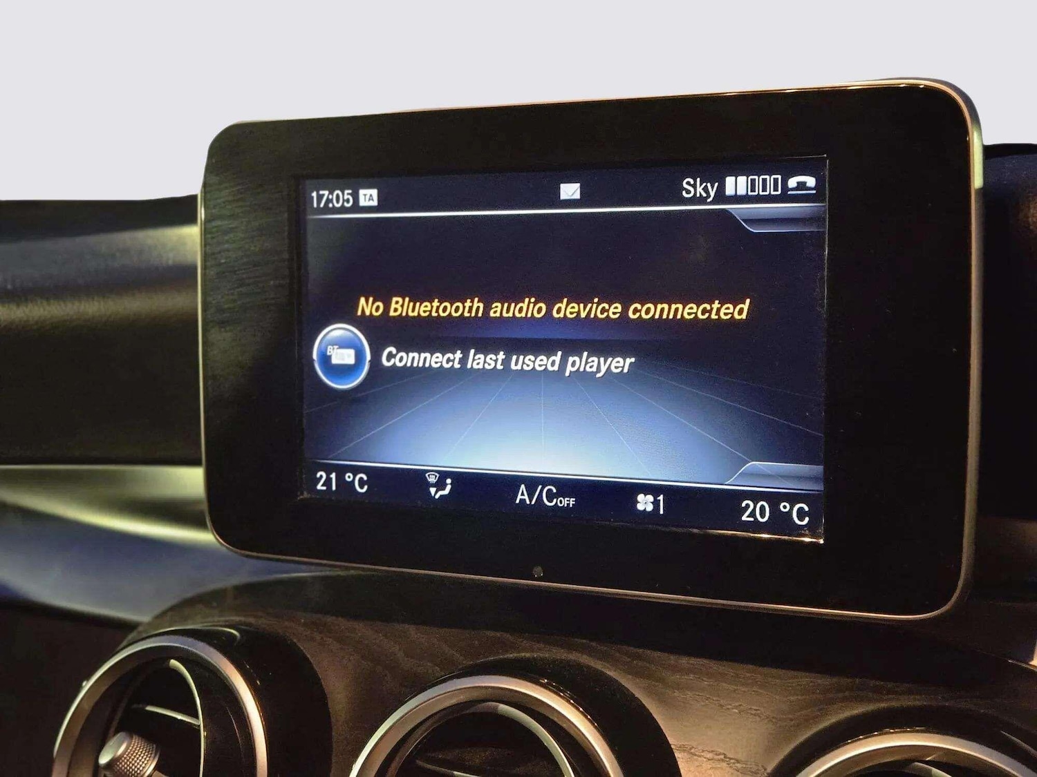 Used Mercedes-Benz GLC 2016 for sale - 76433142: Photo 59