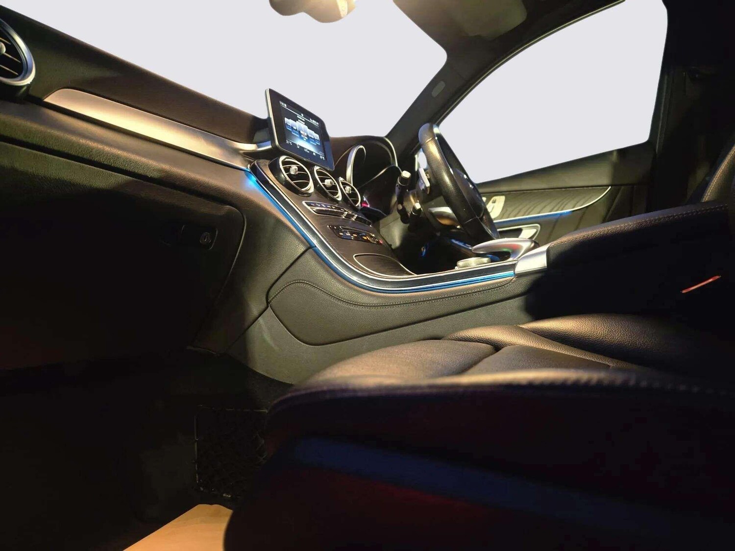 Used Mercedes-Benz GLC 2016 for sale - 76433142: Photo 68