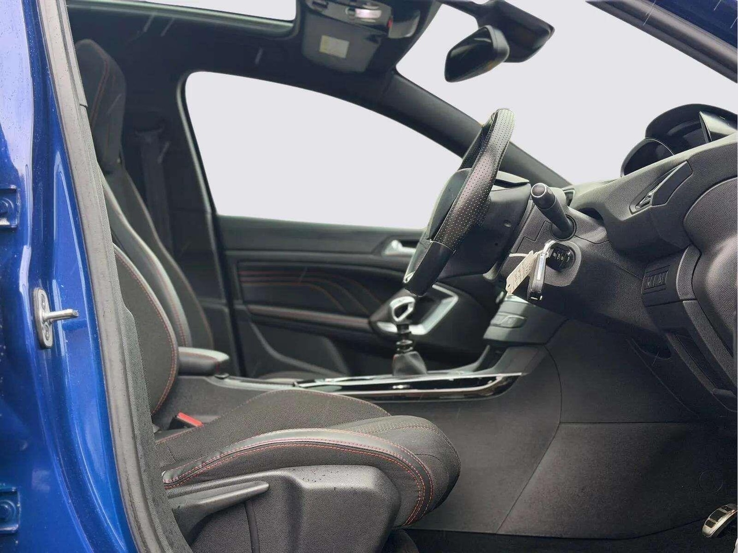 Used Peugeot 308 2017 for sale - 77625427: Photo 26