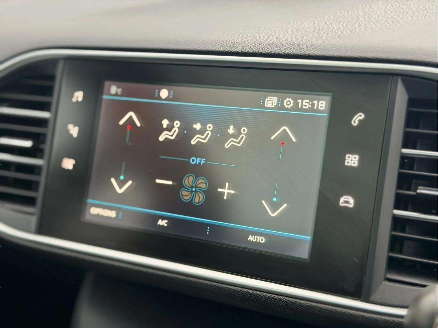 Used Peugeot 308 2017 for sale - 77625427: Photo 49