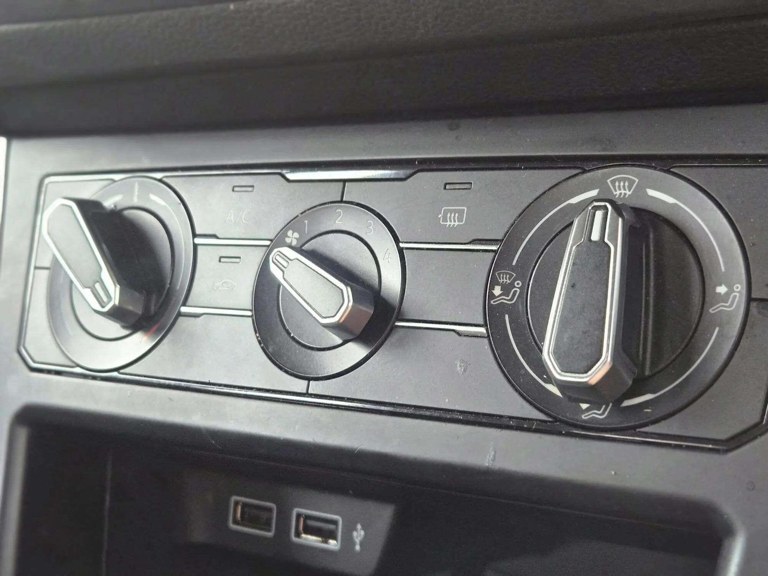 Used Volkswagen Polo for sale - 76484591: Photo 20