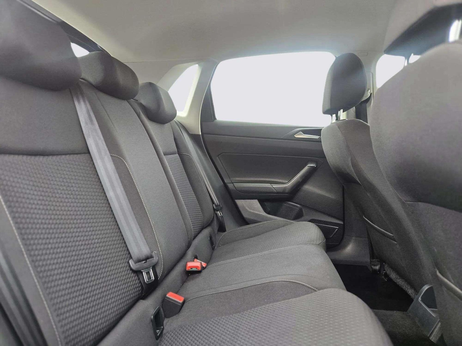 Used Volkswagen Polo for sale - 76484591: Photo 35