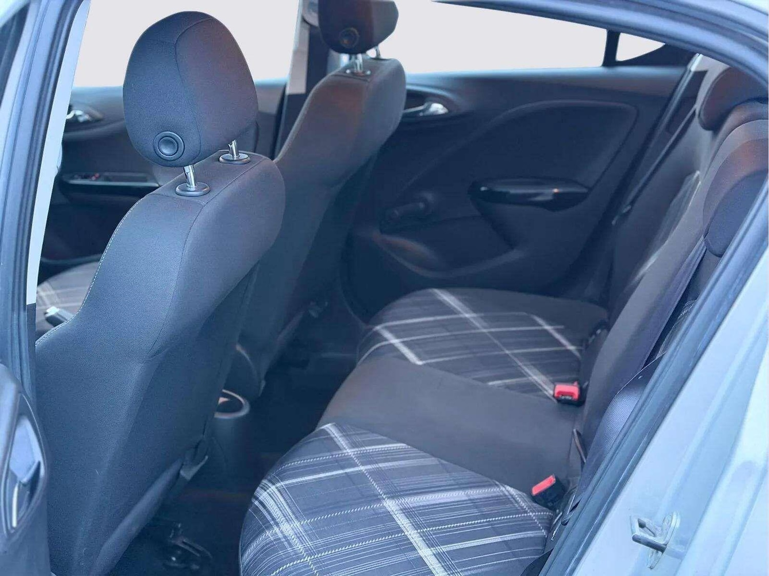 Used Vauxhall Corsa 2015 for sale - 77315160: Photo 31