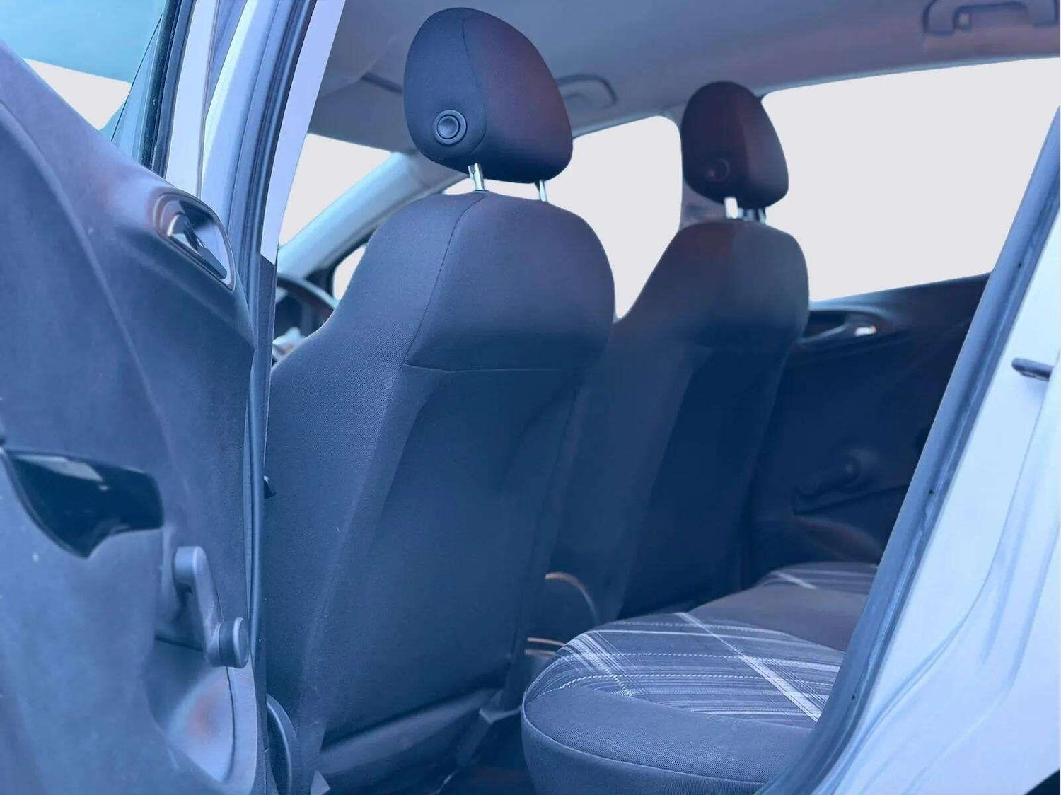 Used Vauxhall Corsa 2015 for sale - 77315160: Photo 32