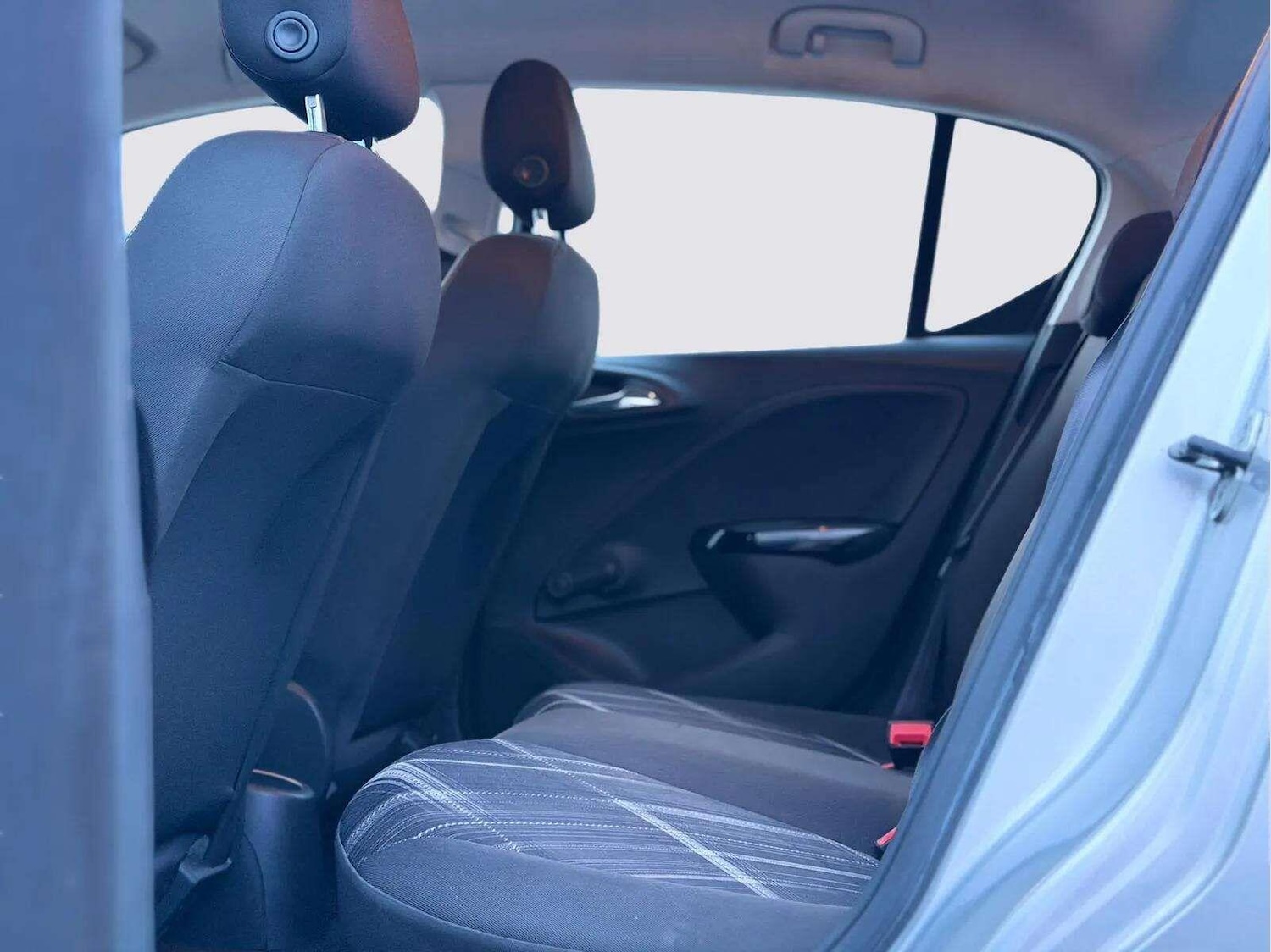 Used Vauxhall Corsa 2015 for sale - 77315160: Photo 33