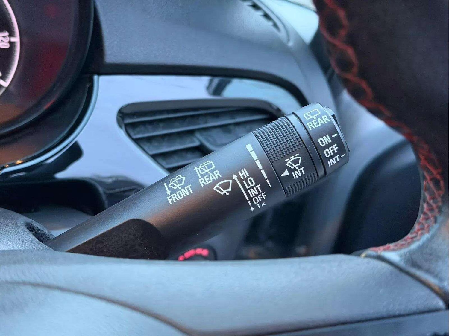 Used Vauxhall Corsa 2015 for sale - 77315160: Photo 42