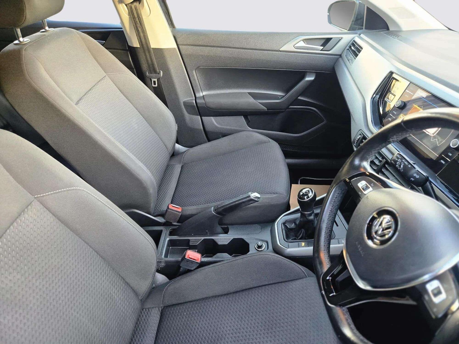 Used Volkswagen Polo 2018 for sale - 76409288: Photo 24