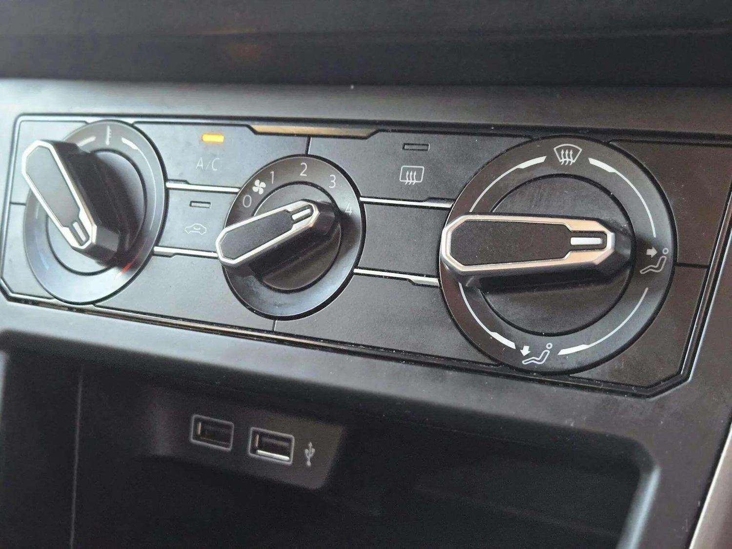 Used Volkswagen Polo 2018 for sale - 76409288: Photo 44