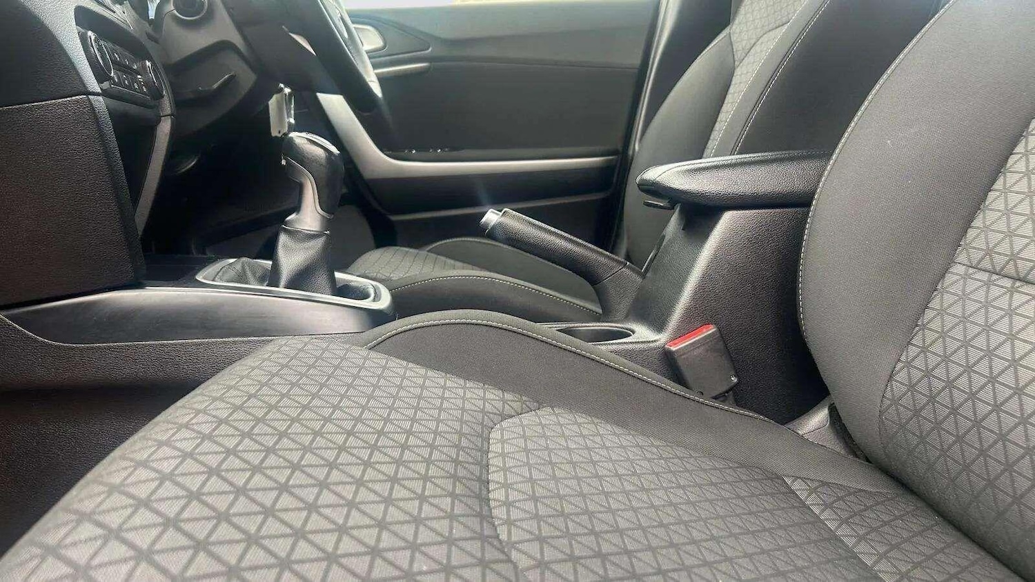 Used Kia Ceed 2019 for sale - 77263947: Photo 24