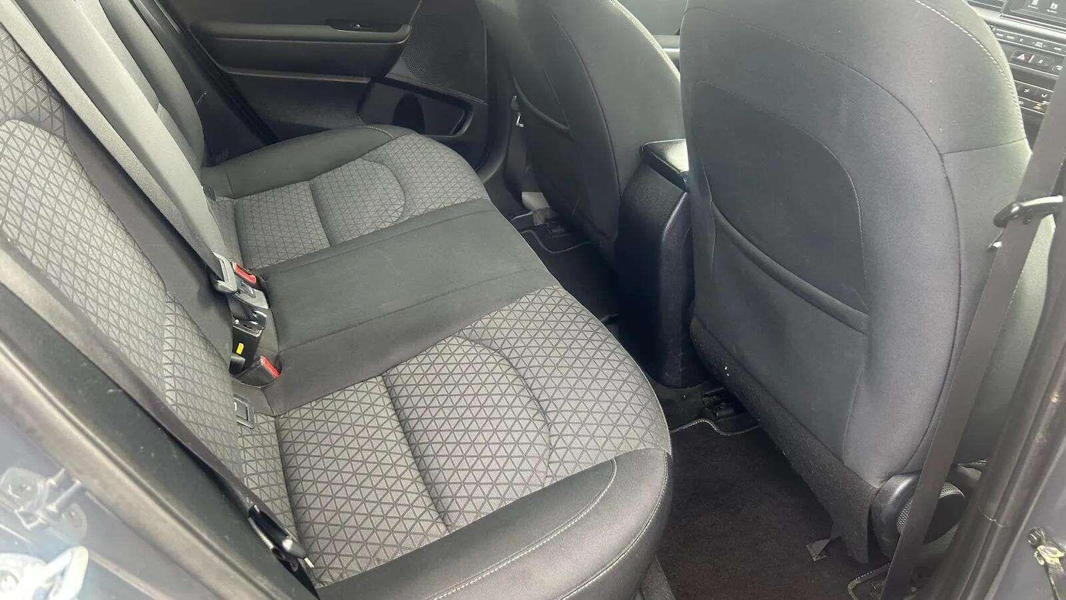 Used Kia Ceed 2019 for sale - 77263947: Photo 29