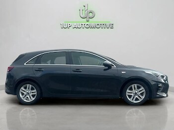 Used Kia Ceed 2019 for sale - 77263947: Photo