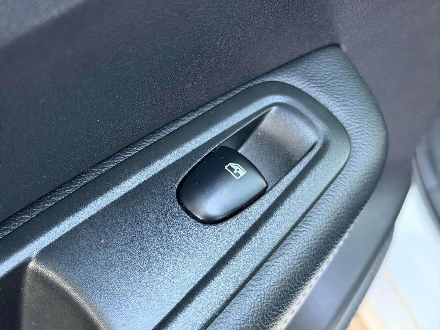 Used Renault Kadjar 2017 for sale - 77263948: Photo 54