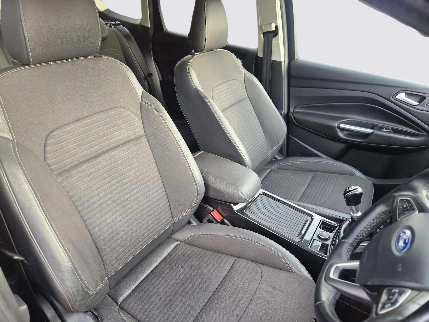 Used Ford Kuga 2017 for sale - 76408598: Photo 27