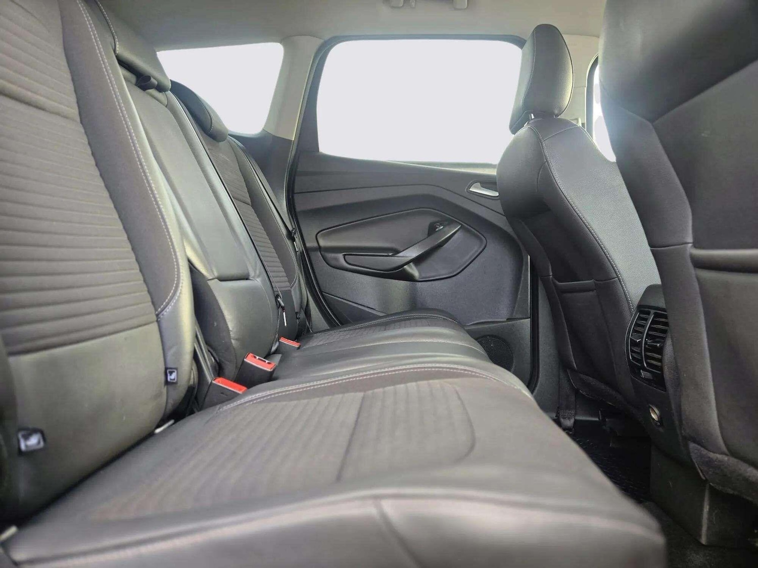 Used Ford Kuga 2017 for sale - 76408598: Photo 35