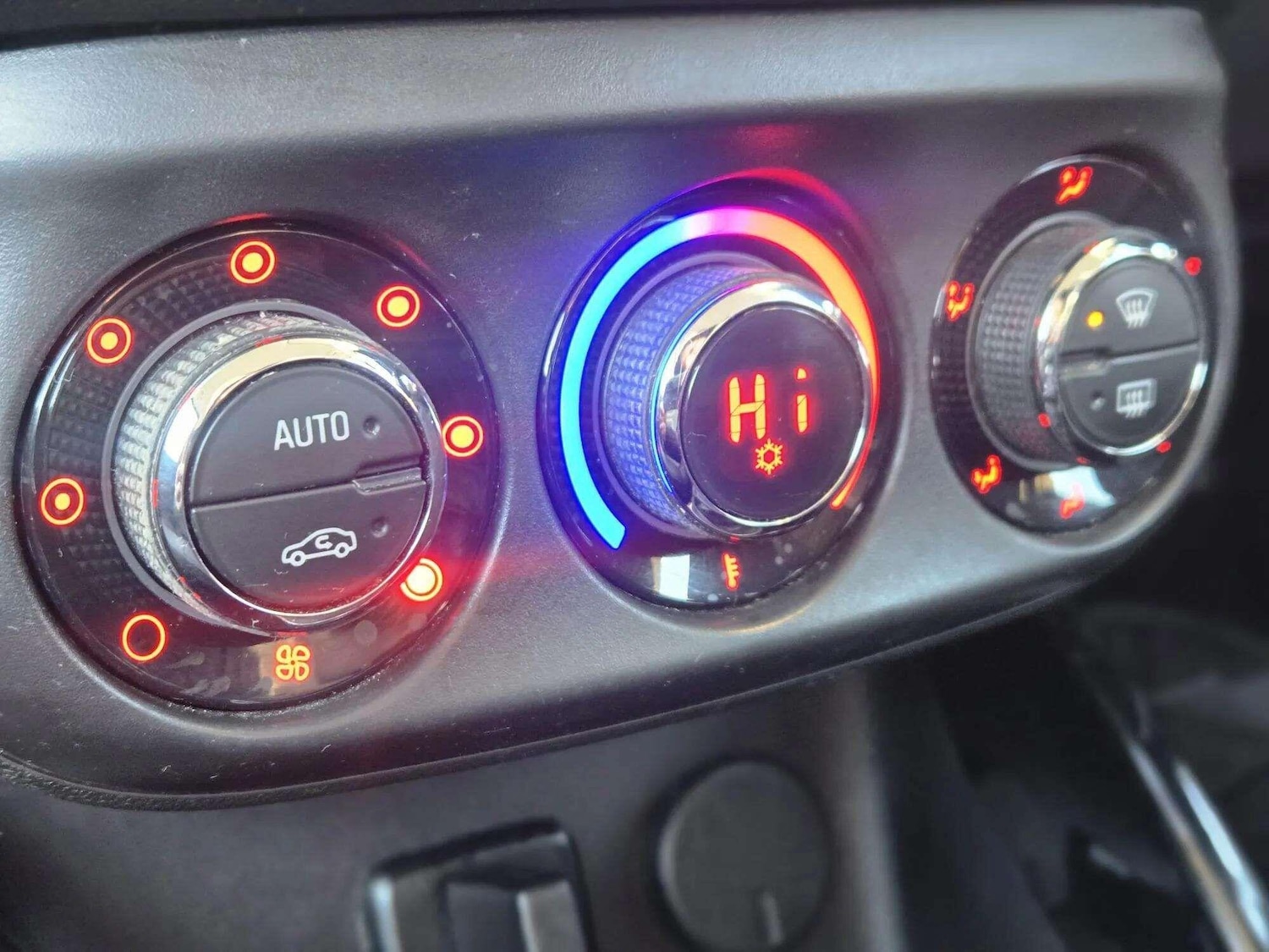 Used Vauxhall ADAM for sale - 76701371: Photo 38