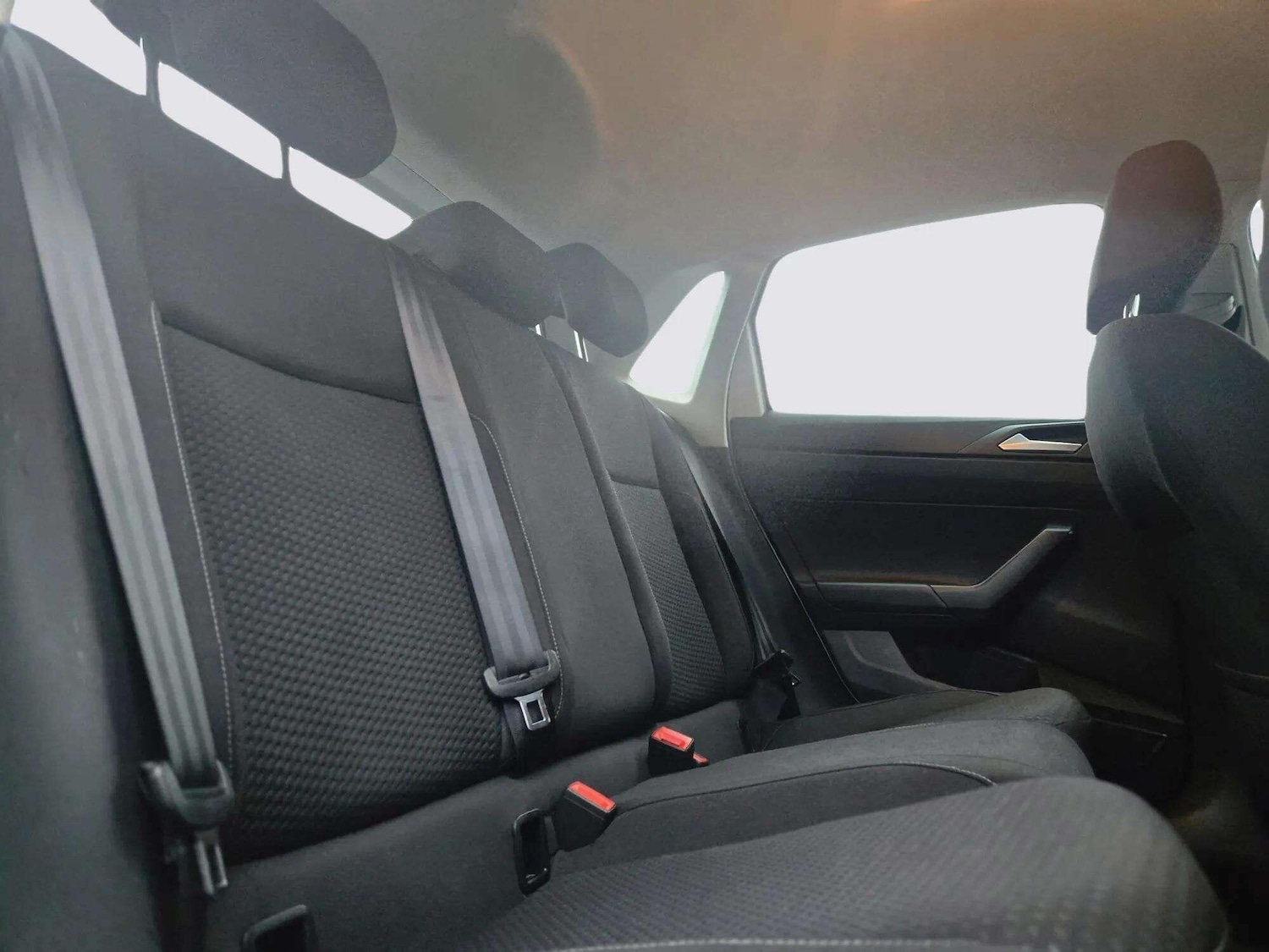 Used Volkswagen Polo 2018 for sale - 76473117: Photo 30