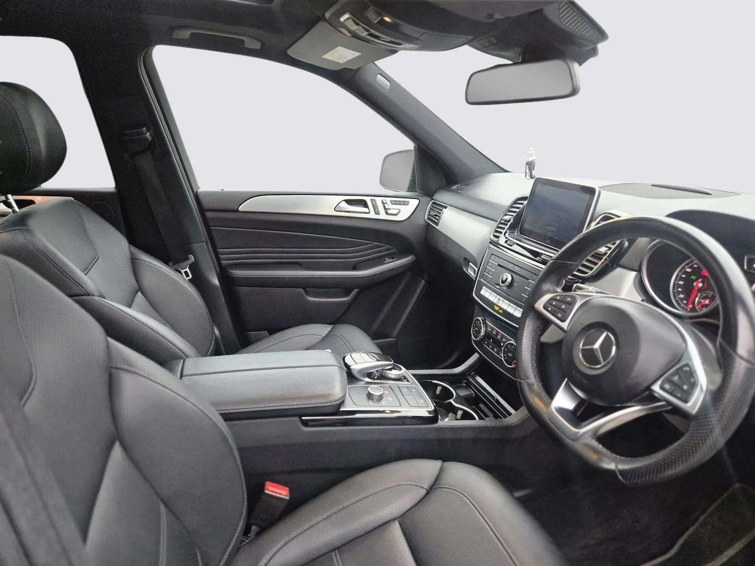 Used Mercedes-Benz GLE 2015 for sale - 76667004: Photo 28