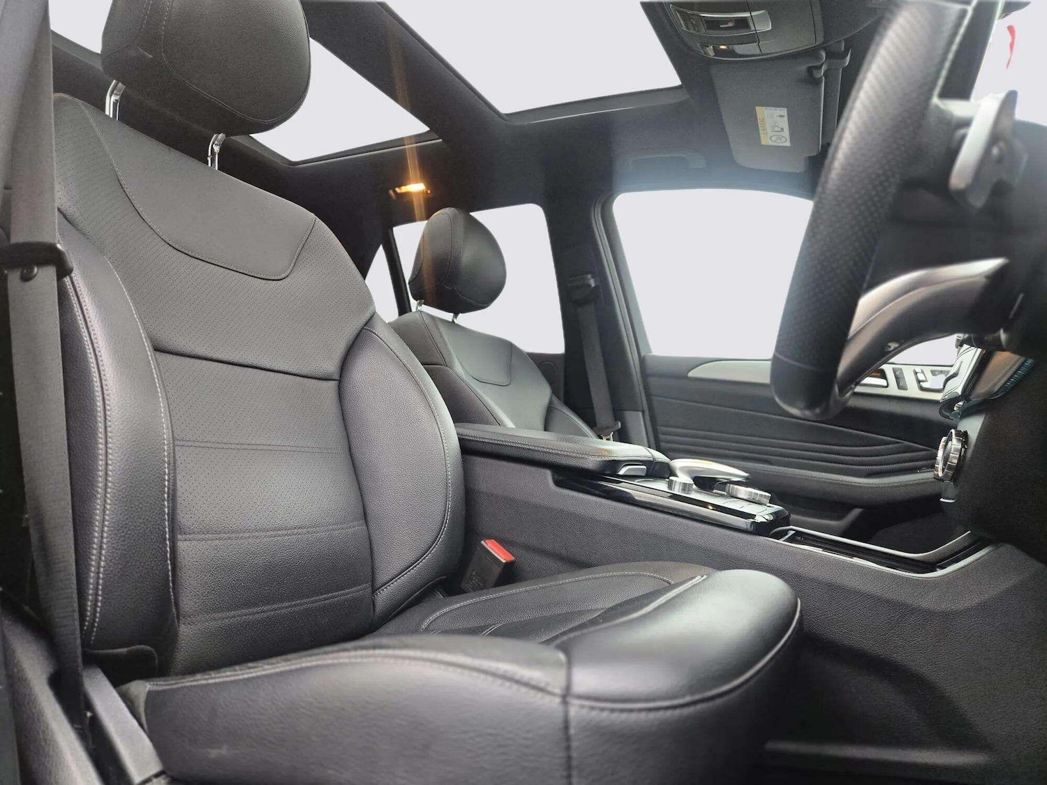 Used Mercedes-Benz GLE 2015 for sale - 76667004: Photo 79