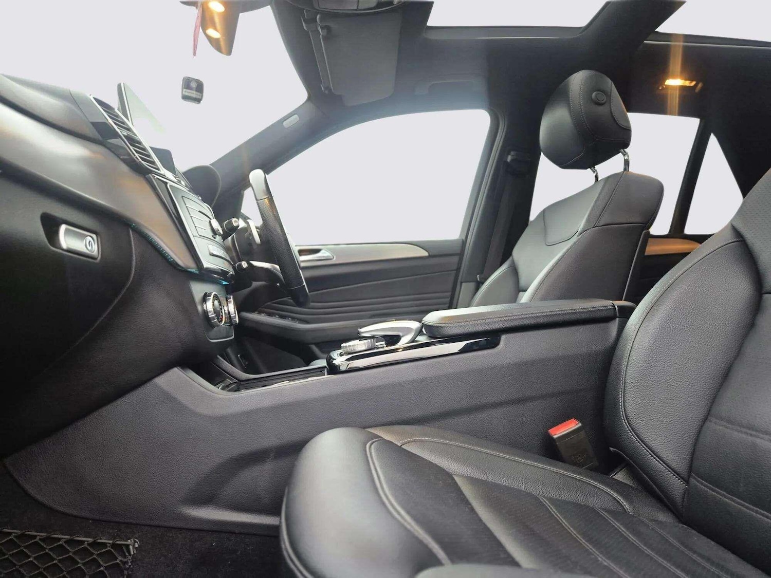 Used Mercedes-Benz GLE 2015 for sale - 76667004: Photo 81