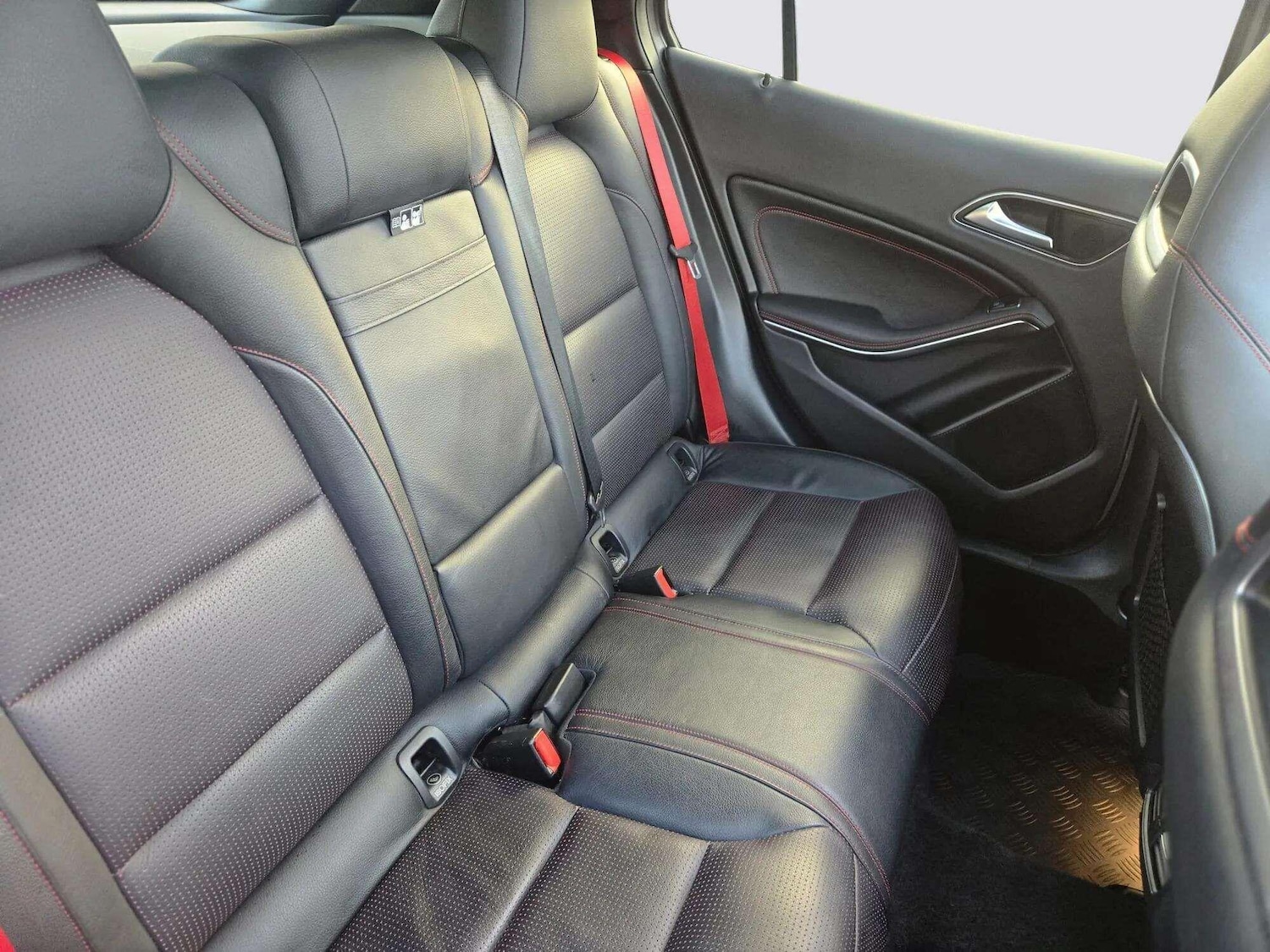 Used Mercedes-Benz GLA 2016 for sale - 76735451: Photo 30