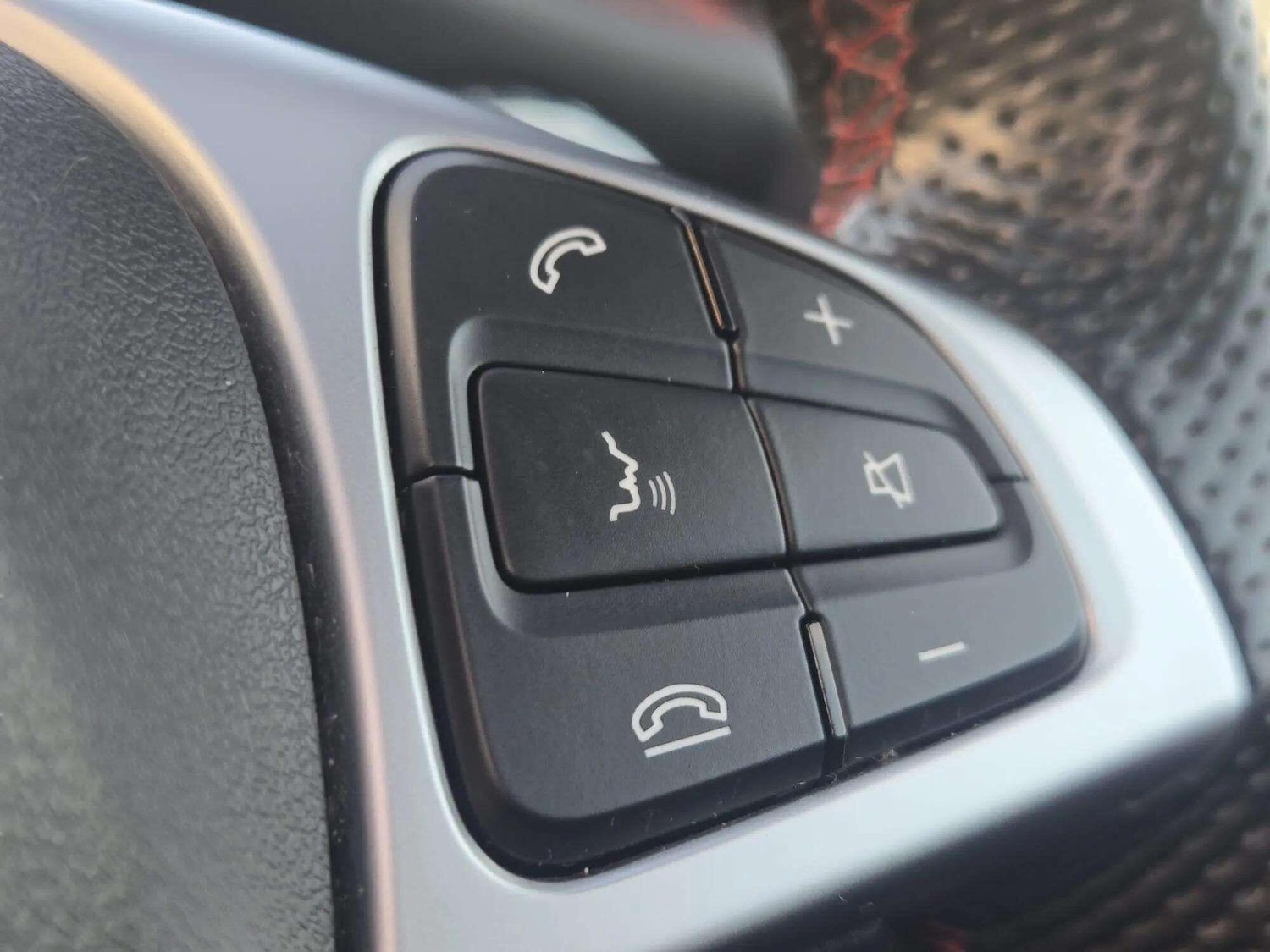 Used Mercedes-Benz GLA 2016 for sale - 76735451: Photo 50