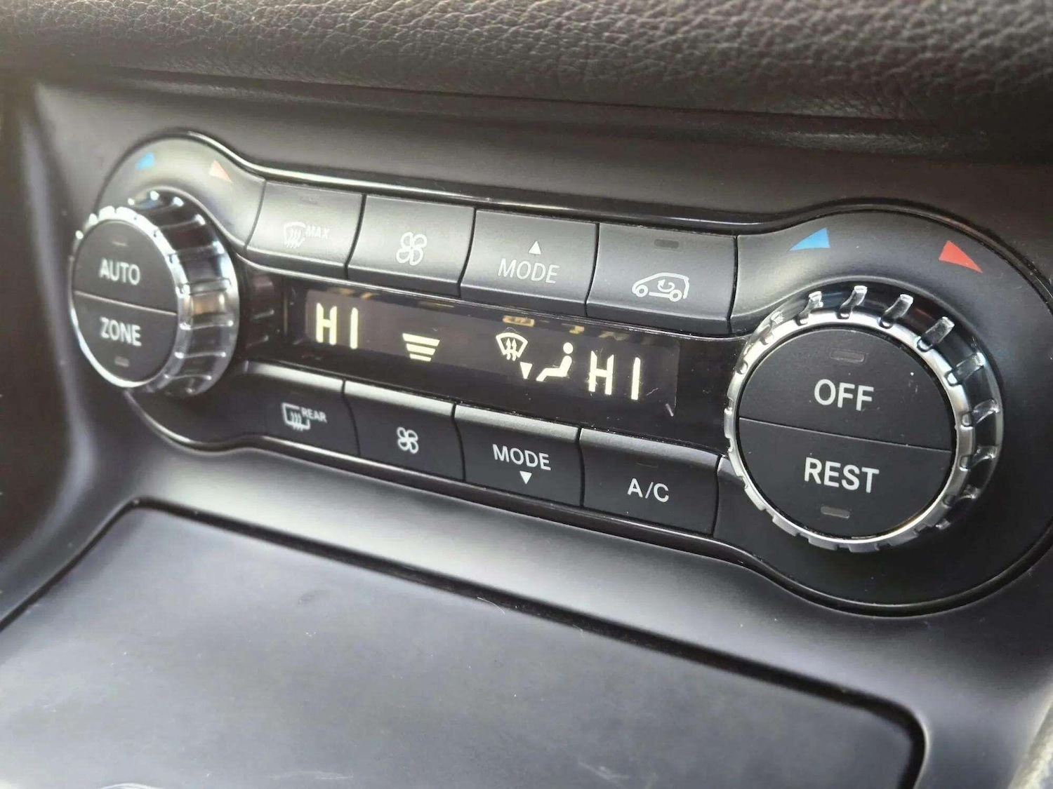 Used Mercedes-Benz GLA 2016 for sale - 76735451: Photo 53