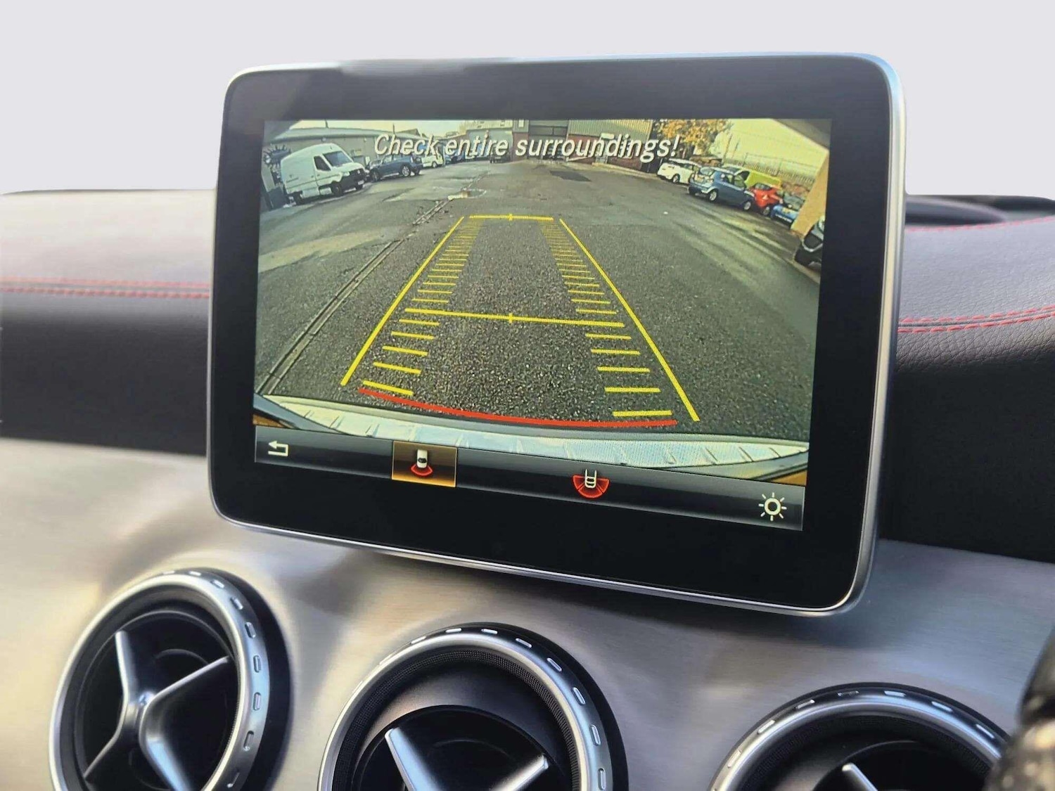 Used Mercedes-Benz GLA 2016 for sale - 76735451: Photo 62