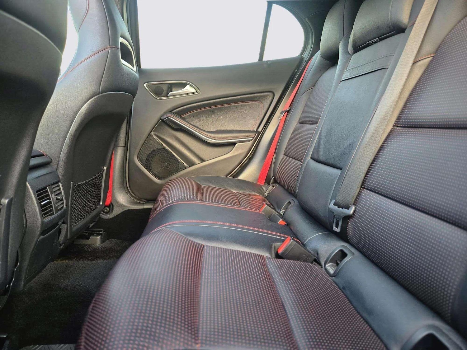 Used Mercedes-Benz GLA 2016 for sale - 76735451: Photo 68