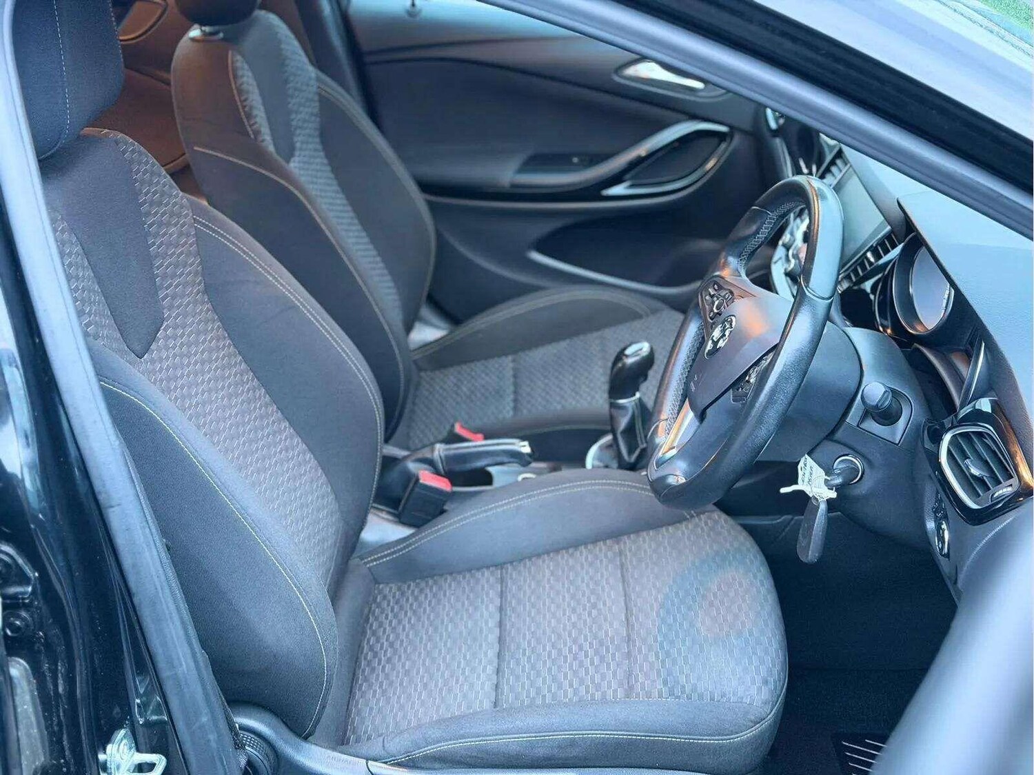 Used Vauxhall Astra 2017 for sale - 77523716: Photo 26