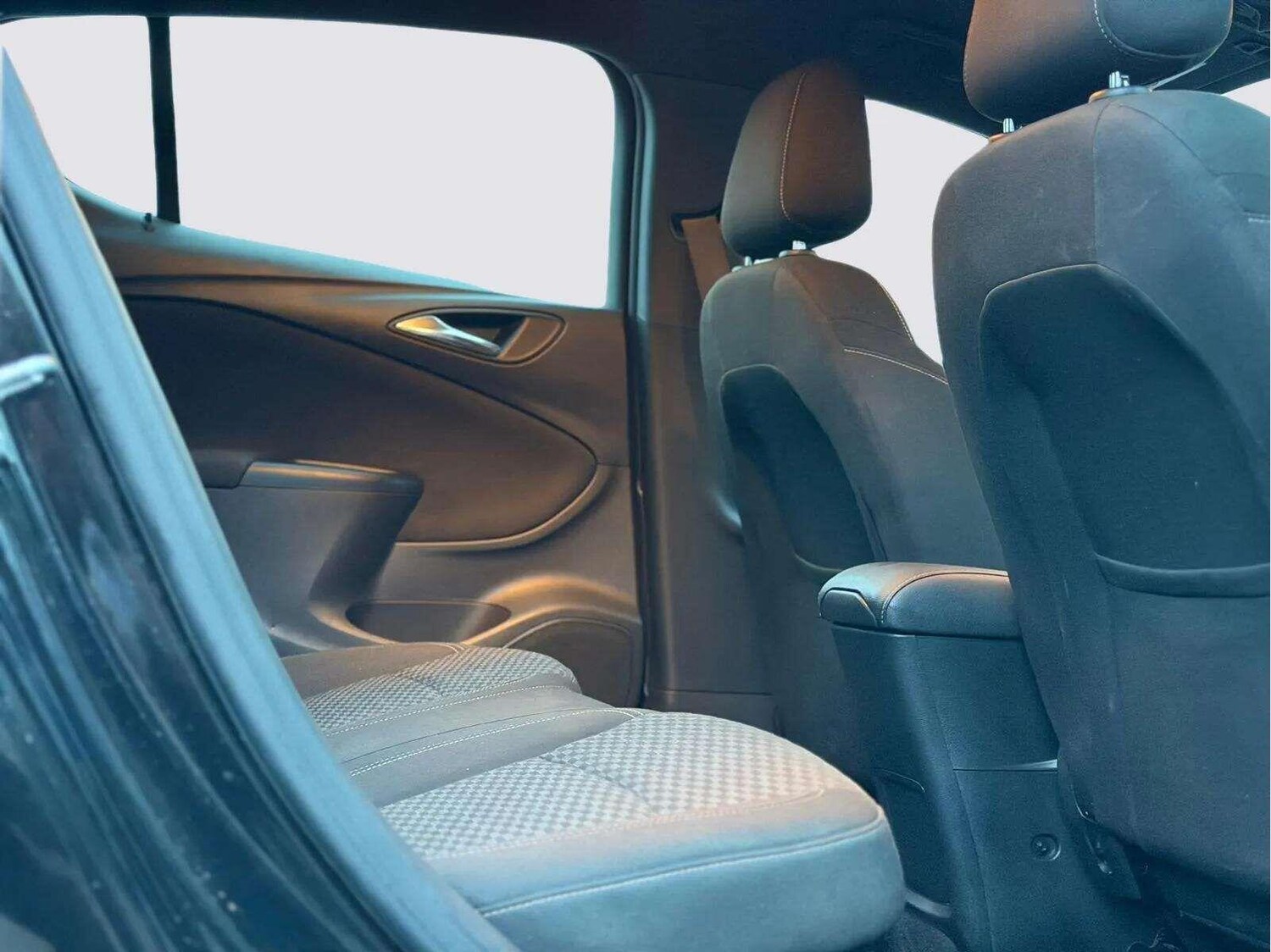 Used Vauxhall Astra 2017 for sale - 77523716: Photo 31