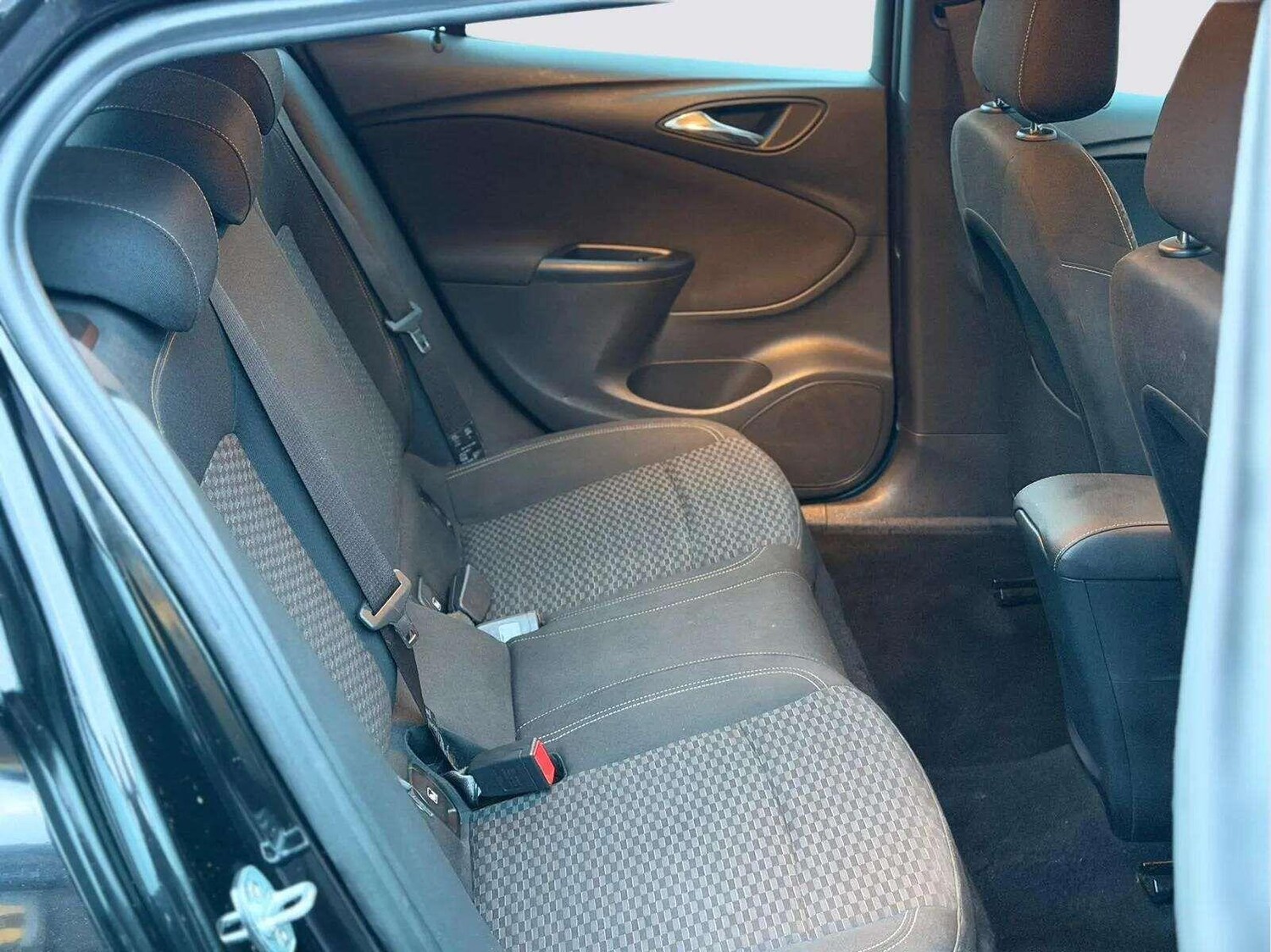 Used Vauxhall Astra 2017 for sale - 77523716: Photo 32