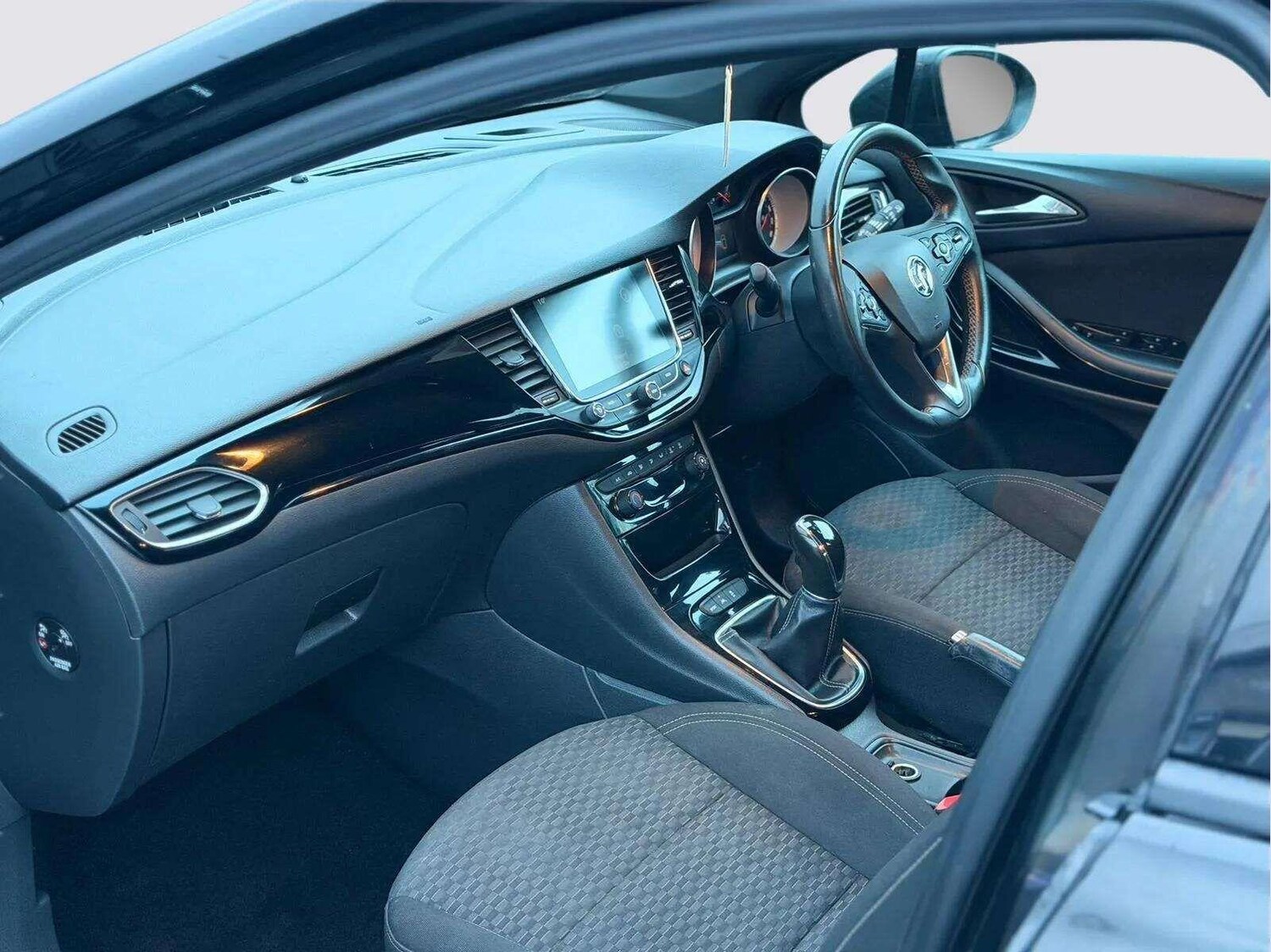 Used Vauxhall Astra 2017 for sale - 77523716: Photo 63