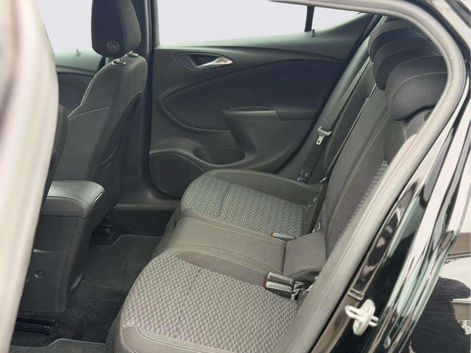 Used Vauxhall Astra 2019 for sale - 78100018: Photo 31