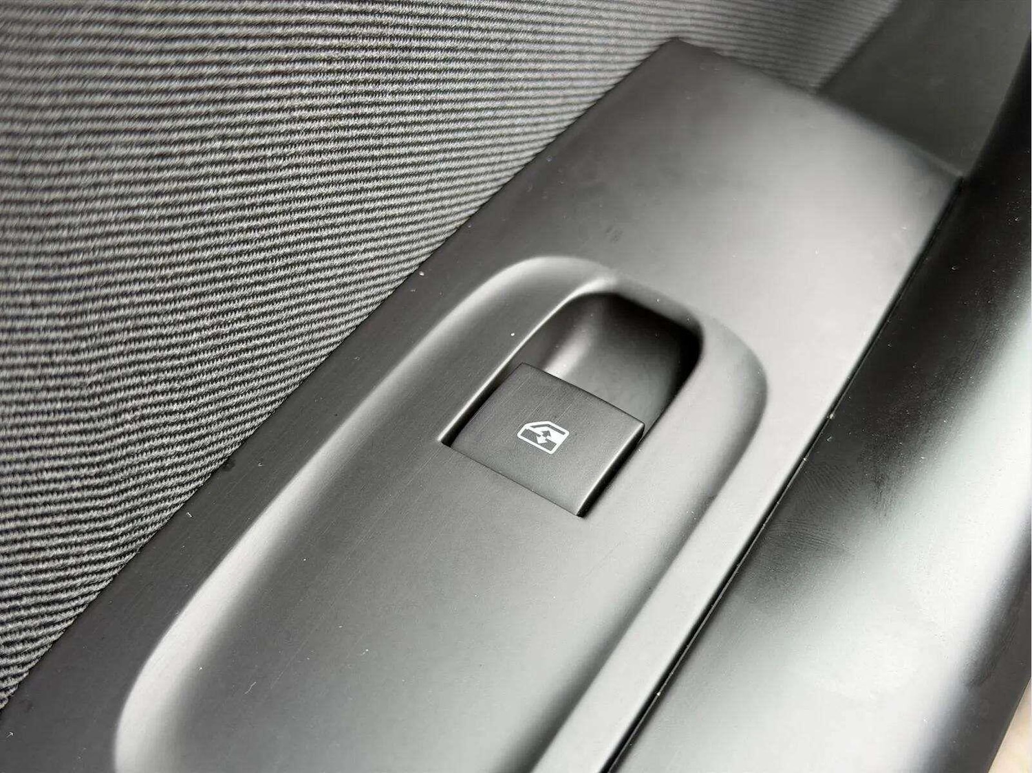 Used Vauxhall Astra 2019 for sale - 78100018: Photo 42