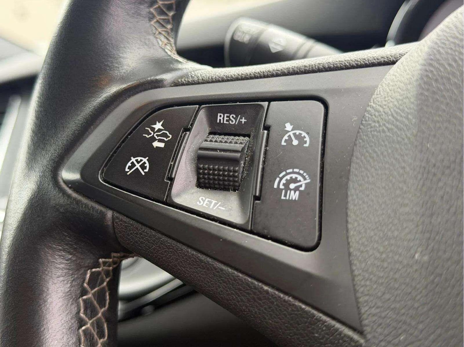 Used Vauxhall Astra 2019 for sale - 78100018: Photo 50