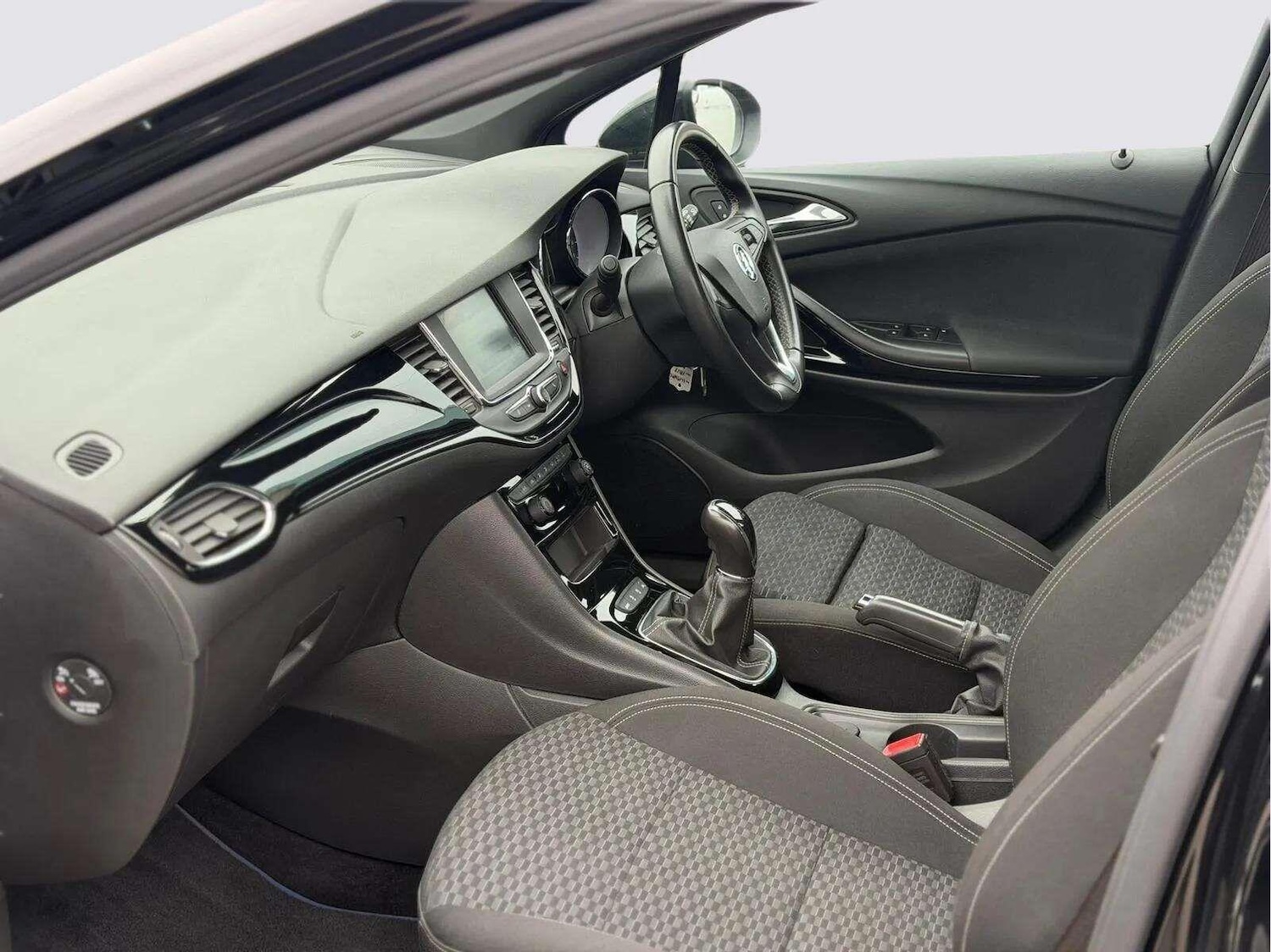 Used Vauxhall Astra 2019 for sale - 78100018: Photo 63