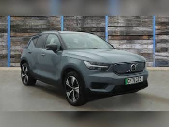 Used Volvo XC40 2021 for sale - 79734553: Photo