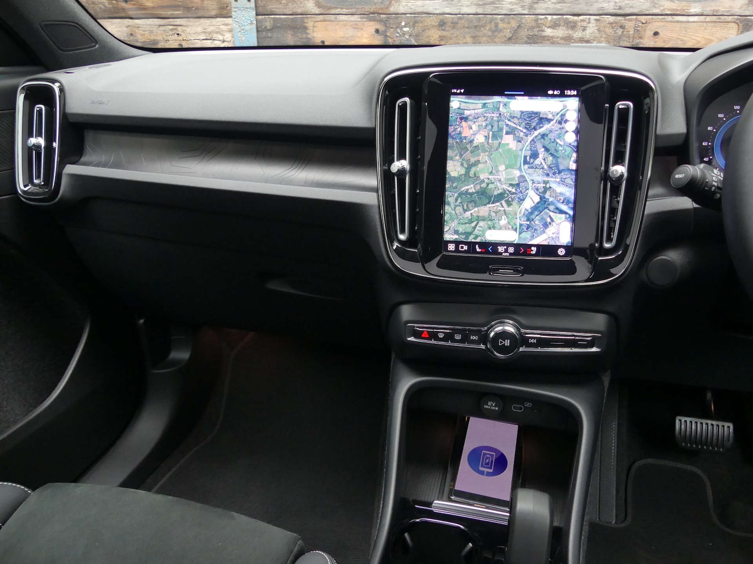 Used Volvo C40 2023 for sale - 76601135: Photo 12