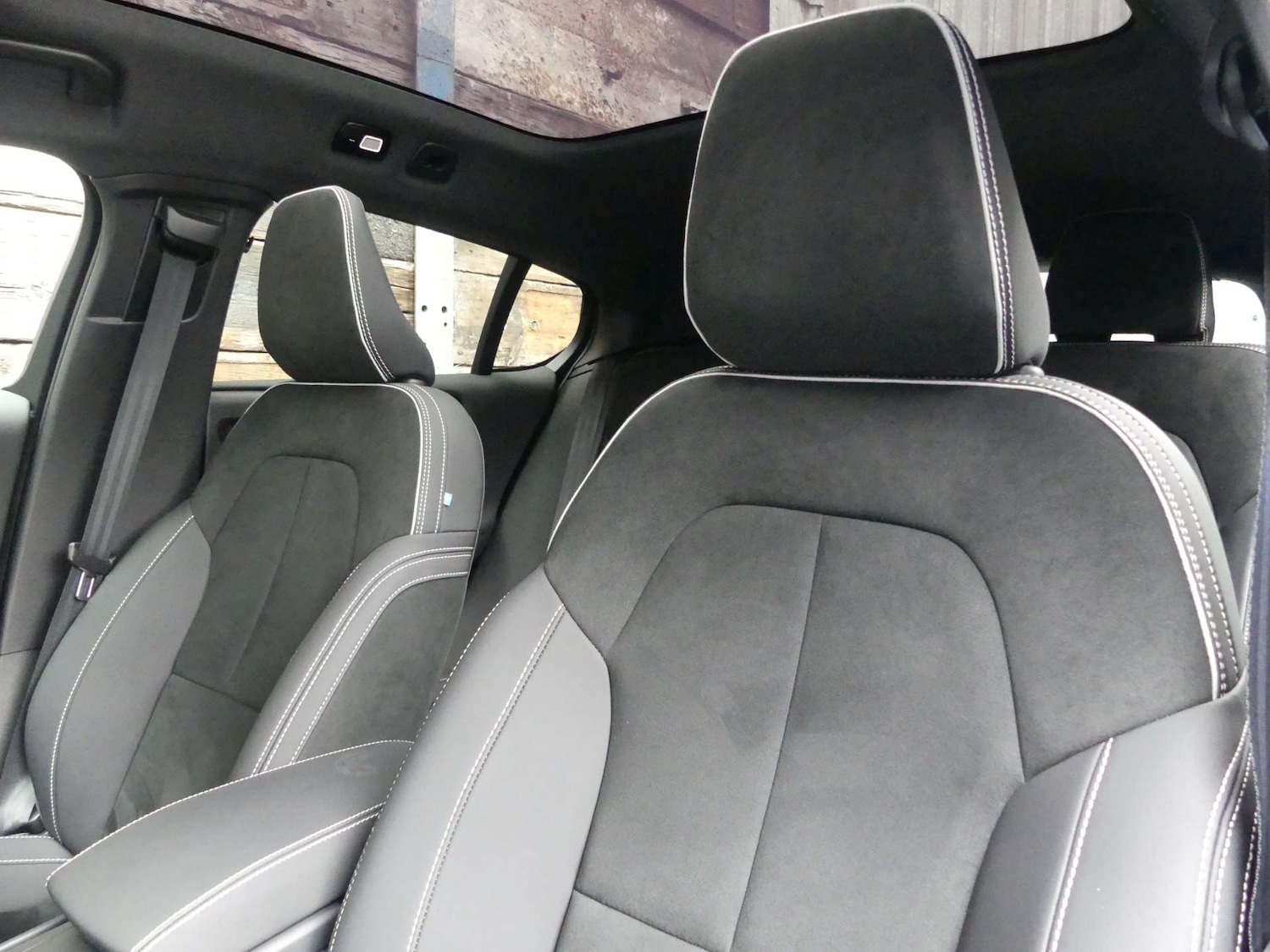 Used Volvo C40 2023 for sale - 76601135: Photo 38