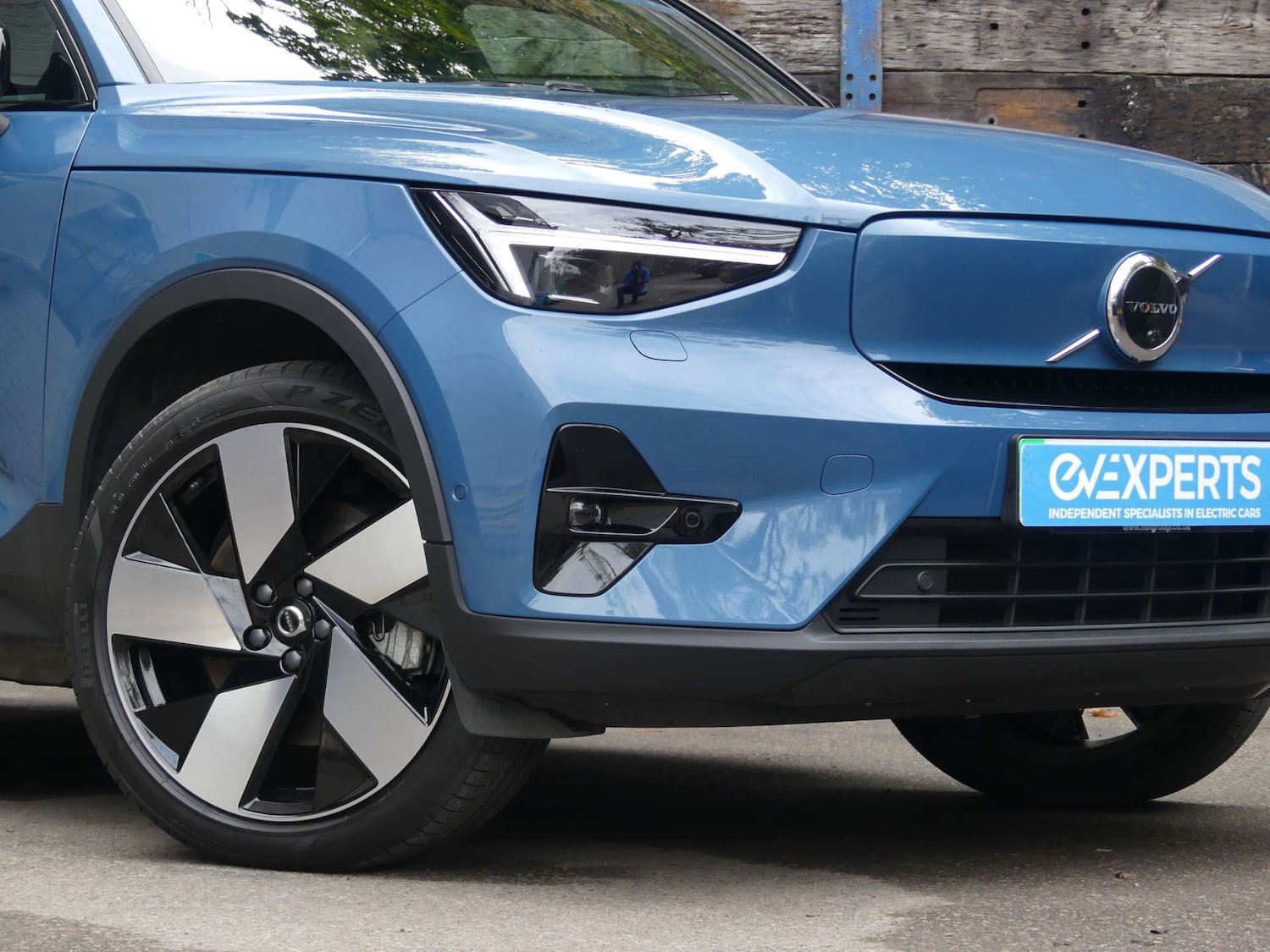 Used Volvo C40 2023 for sale - 76601135: Photo 4