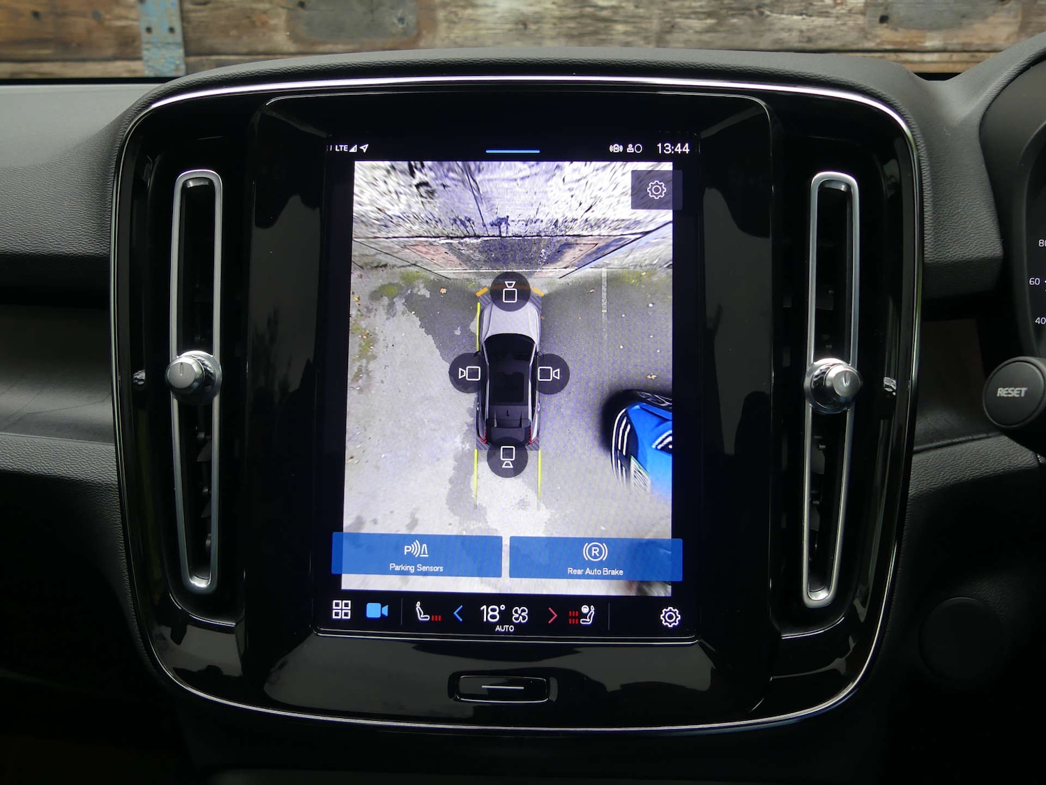 Used Volvo C40 2023 for sale - 76601135: Photo 46