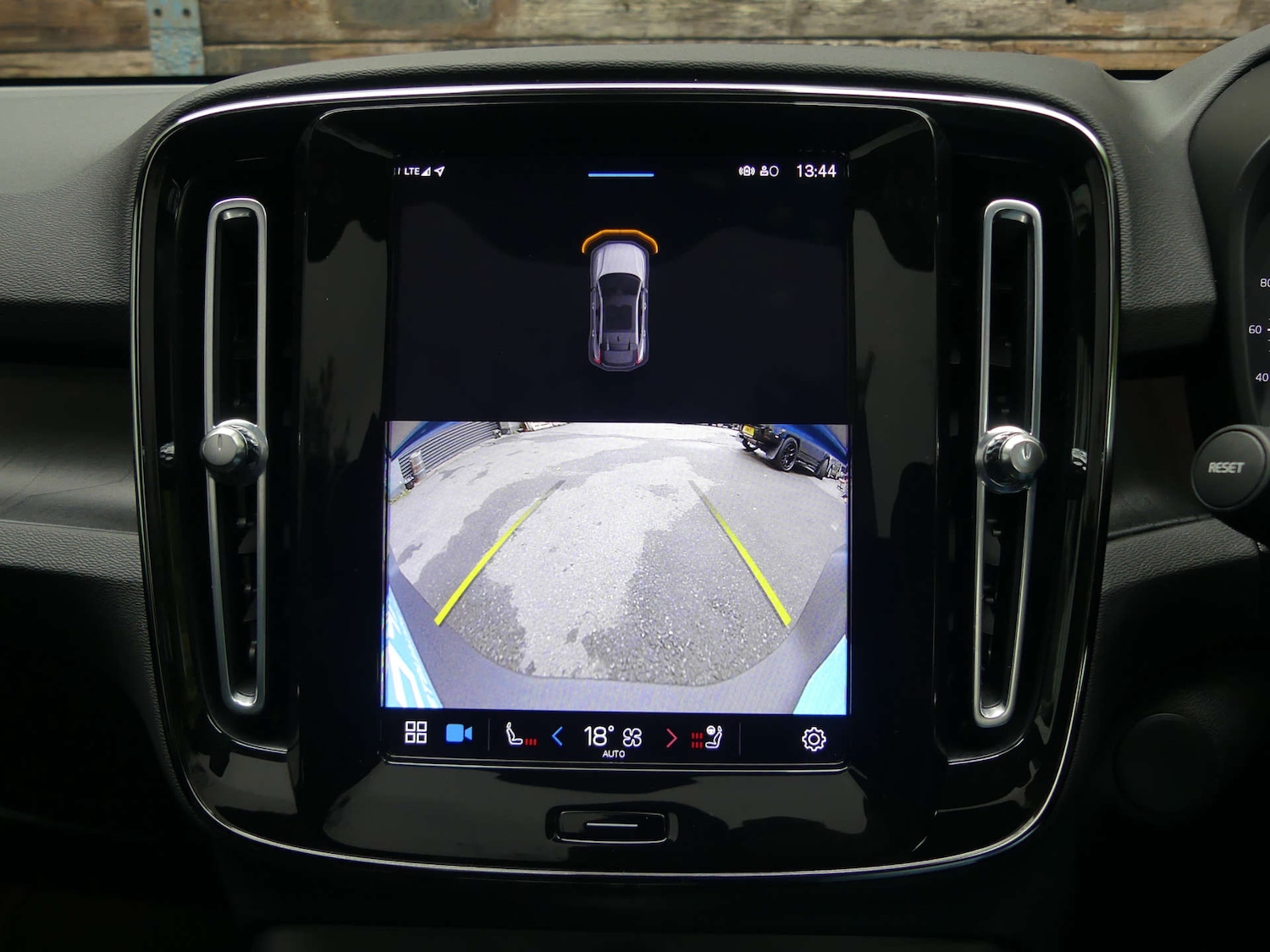 Used Volvo C40 2023 for sale - 76601135: Photo 47