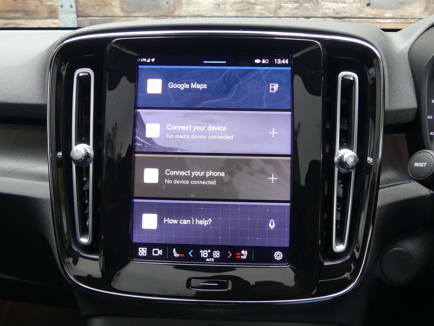 Used Volvo C40 2023 for sale - 76601135: Photo 48