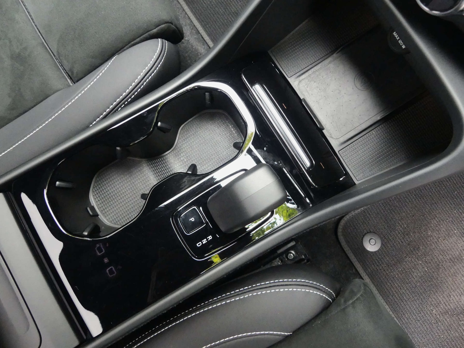 Used Volvo C40 2023 for sale - 76601135: Photo 71