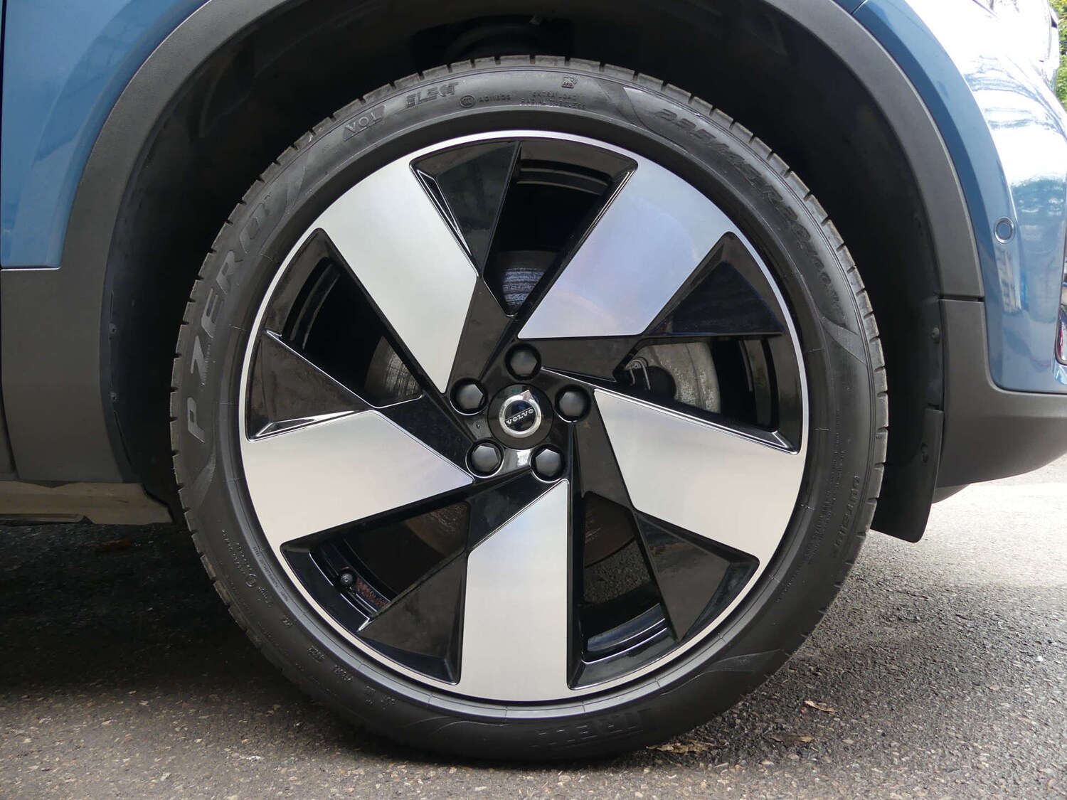 Used Volvo C40 2023 for sale - 76601135: Photo 99