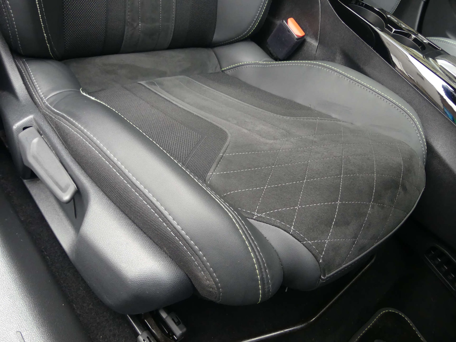 Used Peugeot 208 2022 for sale - 77483349: Photo 20