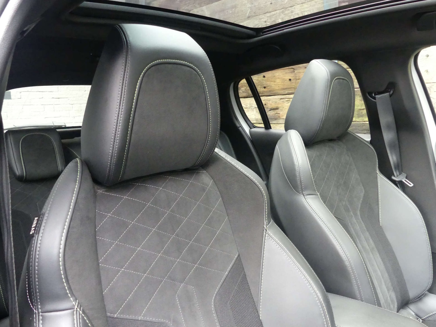 Used Peugeot 208 2022 for sale - 77483349: Photo 21